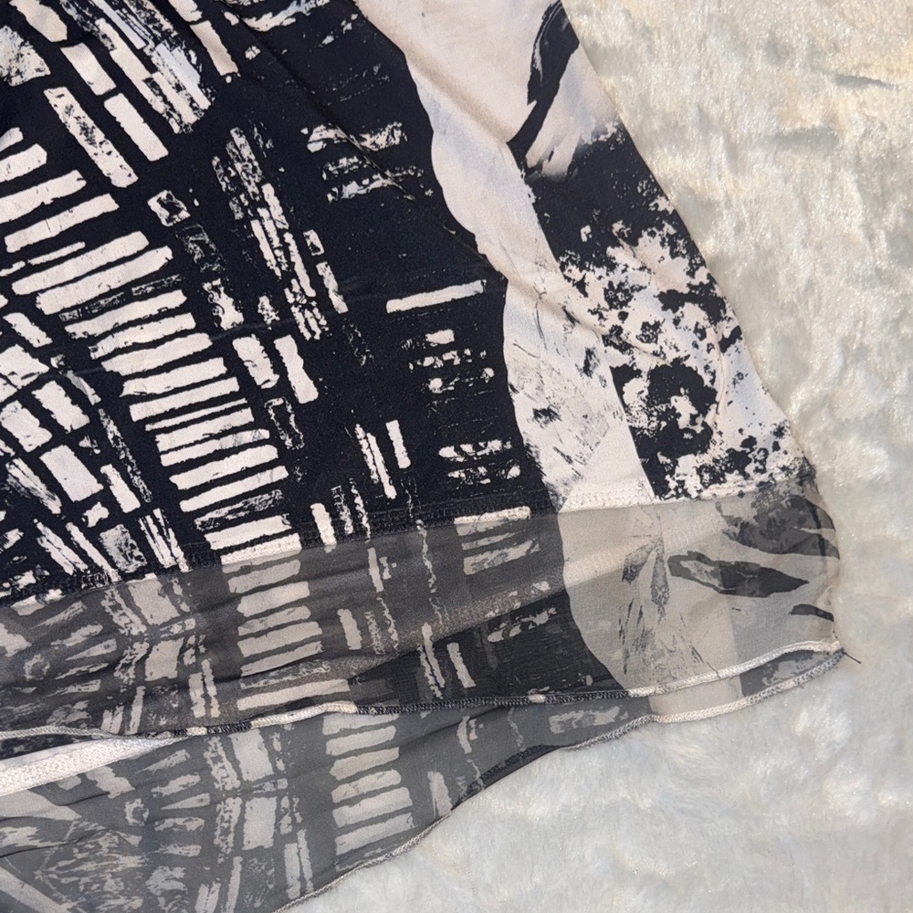 live and let live Black & White Printed Crochet Scoop Neck Tunic - Picture 5 of 8